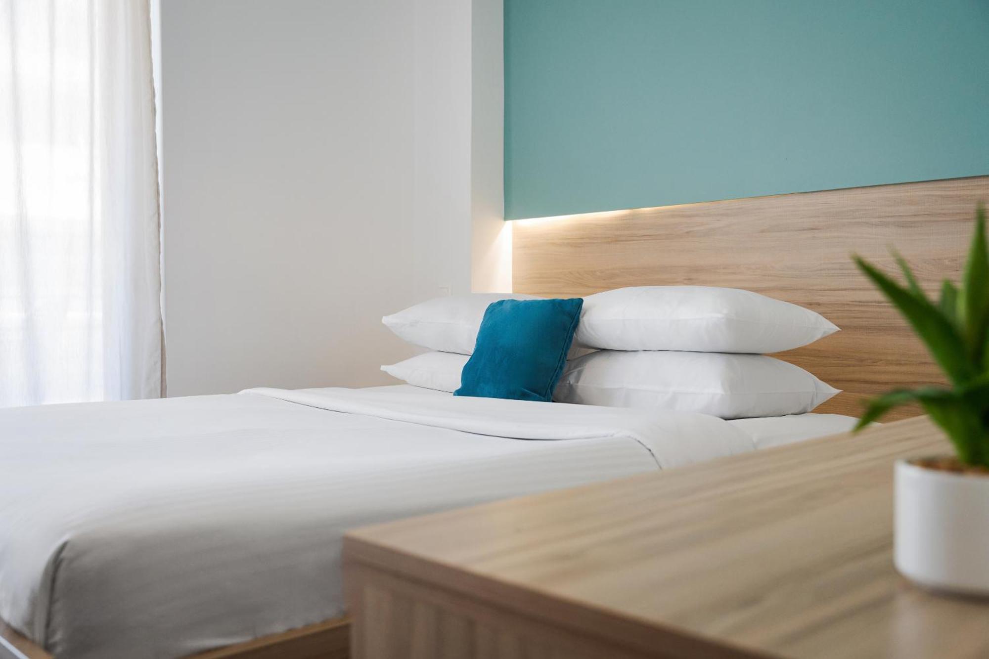 Sette Suites & Rooms - Adults Only Xylokastro Esterno foto